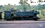 65 003 im Bahnhof Erbach (Odw) an der hessischen Odenwaldbahn. Die Lok war während ihrer gesamten Einsatzzeit vom 03.03.1951 bis 23.03.1970 beim Bw Darmstadt stationiert. (1963) <i>Foto: Karl-Ernst Maedel</i>