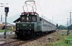 Ein typischer Personenzug auf der Strecke Murnau - Oberammergau, als dort noch die E 69 heimisch war. (14.08.1976) <i>Foto: Wolfgang Bügel</i>