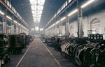 Mit Beginn der E-Lok-Ausbesserung waren die Hallen des Aw Opladen bereits gut mit Arbeitsvorräten gefüllt. (30.04.1963) <i>Foto: Fischer</i>