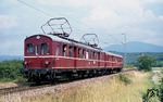 485 015 auf der Wiesentalbahn zwischen Lörrach und Haagen. (07.07.1973) <i>Foto: Peter Schiffer</i>