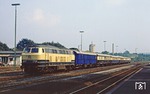 Nach dem Umsetzen in Dornap-Hahnenfurth präsentiert sich der historische Rheingoldzug in voller Schönheit mit 216 178 im Bahnhof. (01.09.1979) <i>Foto: Wolfgang Bügel</i>