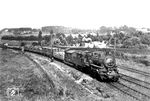 58 1728 (Bw Wuppertal-Vohwinkel) passiert mit einem Güterzug nach Wuppertal-Vohwinkel das Einfahrsignal von Schwelm-Loh. (29.07.1938) <i>Foto: RVM-Filmstelle Berlin (Bellingrodt)</i>