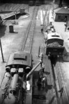 Blick in das Bw Oldenburg mit zwei Loks der Baureihe 74, hinten 74 559. (24.09.1952) <i>Foto: Quebe</i>