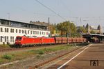 185 201 und 185 279 vor dem umgeleiteten GM 47922 nach Neuss Gbf in Wuppertal-Steinbeck. (27.09.2017) <i>Foto: Wolfgang Bügel</i>