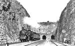 74 604 (Bw Solingen-Ohligs) mit P 1659 an den "3 Tunnels" in Rauental. Der Zug kommt auf dem Richtungsgleis von Wuppertal-Oberbarmen, in der Mitte das Gleis nach Wuppertal-Oberbarmen, rechts geht es nach Wuppertal-Langerfeld. (03.1932) <i>Foto: DLA Darmstadt (Bellingrodt)</i>