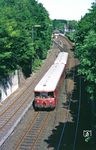 815 760 und 515 624 fahren als N 6040 aus dem Bahnhof Wuppertal-Loh. (31.05.1985) <i>Foto: Wolfgang Bügel</i>