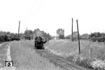 Lok 156 der HPKE mit dem "Abschiedspersonenzug" nach Hohenhameln bei Rautenberg. (06.06.1964) <i>Foto: Gerd Wolff</i>