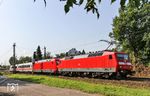 Zwei Loks - zwei Wagen: 120 105 mit 101 062 vor PbZ 2470 nach Dortmund Bbf bei Solingen-Ohligs. (21.08.2019) <i>Foto: Joachim Bügel</i>
