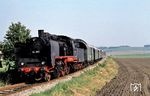 Wegen des Dampflokverbots auf DB-Strecken mussten diese auf Privatbahnen ausweichen, so wie hier 24 083 auf die Bahnstrecke Voldagsen – Delligsen nahe Thüste. (21.09.1980) <i>Foto: Prof. Dr. Willi Hager</i>