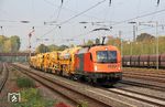 1216 901 der Rail Transport Service GmbH (Graz/A) mit "Baugerümpel" in Düsseldorf-Rath. (17.10.2020) <i>Foto: Wolfgang Bügel</i>