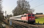 115 459 der Stuttgarter Gesellschaft für Fahrzeugtechnik am NX-Ersatzzug RB 32517 (Wuppertal-Oberbarmen - Bonn Hbf) bei Gruiten. (24.02.2021) <i>Foto: Joachim Bügel</i>