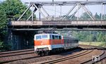 111 184 mit einer S 1 nach Essen auf dem Heißener Berg bei Mülheim (Ruhr). (28.05.1989) <i>Foto: Joachim Bügel</i>