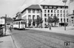 Tw 84 auf der Linie 1 nach Weisenau am Gutenbergplatz in Mainz. (14.07.1959) <i>Foto: Aad van Ooy</i>