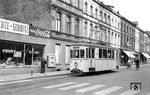 Tw 16'' (ex Moers) auf der Fahrt nach Birkesdorf in der Neuen Jülicher Straße in Düren.  (28.06.1960) <i>Foto: Aad van Ooy</i>