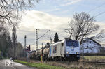Railpool 186 431 in Diensten der Rheinischen Bahnpersonal- und Verkehrsgesellschaft Siegburg (RBP) vor GAGC 98556 (Köln-Eifeltor - Stendell PCK) bei Solingen-Ohligs. (13.02.2024) <i>Foto: Joachim Bügel</i>