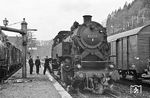 82 008 vom Bw Koblenz-Mosel im Bahnhof Grenzau an der Bahnstrecke Engers–Siershahn. Links steht 82 020. (10.04.1968) <i>Foto: Jürgen Munzar</i>