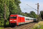 Bei Solingen-Ohligs ist 101 069 mit dem umgeleiteten IC 2012 nach Dortmund unterwegs.  (08.06.2024) <i>Foto: Joachim Bügel</i>