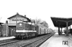 114 790 (Bw Saalfeld/Saale) vor P 5026 im Bahnhof Göschwitz (Saale). (27.12.1983) <i>Foto: Thomas Fischer</i>