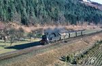 078 192 mit P 3989 (Rottweil - Horb) zwischen Neckarhausen und Dettingen. (04.1970) <i>Foto: Robin Fell</i>