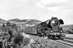 41 1260 mit P 5035 nach Saalfeld (Saale) an der bekannten Fotostelle unterhalb der Leuchtenburg bei Kahla. (08.1977) <i>Foto: Martin Heller</i>