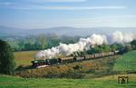 44 0093 mit DGS 80176 nach Eisenach im Rahmen einer Plandampfveranstaltung im Werratal bei Wasungen. (29.10.1999) <i>Foto: Thomas Konz</i>