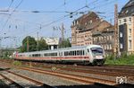 Das ist das Risiko bei Wendezügen. Der umgeleitete IC 2155 nach Gera mit der schiebenden 101 066 in Wuppertal-Oberbarmen. (30.07.2024) <i>Foto: Wolfgang Bügel</i>