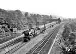 23 015 vom Bw Siegen fährt mit E 4560 (Düsseldorf Hbf - Siegen) durch Wuppertal Zoologischer Garten. (19.07.1959) <i>Foto: John Benson, Williams Hill collection</i>