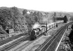 78 234 (Bw Essen Hbf) mit einem damals aus modernen Umbauwagen gebildeten Nahverkehrszug aus Essen im Bahnhof Wuppertal Zoologischer Garten. (12.07.1959) <i>Foto: John Benson, Williams Hill collection</i>