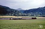 Eine Aalener 78er führt einen Eilzug nach Schorndorf bei Schwäbisch Gmünd. (06.1968) <i>Foto: Robin Fell</i>