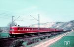 VT 06 108 (ex SVT 137 854) vom Bw Frankfurt-Griesheim mit einem Schwesterfahrzeug als Ft 38/138 der "Rheinblitz-Gruppe" nach München bei Karlstadt am Main. (04.1957) <i>Foto: Carl Bellingrodt</i>