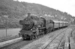 An der Strecke von Tübingen nach Horb erreicht 038 357 (38 2357) mit dem P 3988 nach Rottweil den Bahnhof Mühlen (b. Horb). (12.08.1969) <i>Foto: Wolfgang Bügel</i>