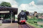 Nach Ankunft in Norddeich Mole fuhr 012 061 als Lz 87870 ins Bw Norden. Herbert Vaupel nahm die Lok in Norden Stadt auf. (01.06.1975) <i>Foto: Herbert Vaupel</i>