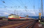 Den IC 512 mit dem traditionsreichen Namen "Gambrinus" (München - Stuttgart - Mannheim - Köln - Hannover) führt 103 107 in Koblenz-Lützel. (19.04.1990) <i>Foto: Wolfgang Bügel</i>