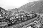 44 1316 vom Bw Hagen-Vorhalle fährt nach Altenhundem ein. (25.07.1958) <i>Foto: Jacques H. Renaud</i>