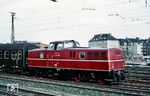 Die im November 1951 beim Bw Bamberg in Dienst gestellte V 80 006 in Bamberg. Sie war die erste neuentwickelte Diesellok der Deutschen Bundesbahn für den Streckendienst nach dem Zweiten Weltkrieg. (10.1954) <i>Foto: Carl Bellingrodt</i>