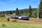 E 41 001 mit Sonderzug DPE 74233 auf dem Weg nach Seebrugg in Altglashütten-Falkau. (11.08.2024) <i>Foto: Marcus Fey</i>