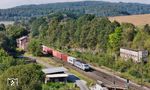 Metrans 386 030 fährt mit DGS 44885 (Northeim - Enns/A) durch den ehemaligen Bahnhof Vollmerz. (17.09.2024) <i>Foto: Joachim Schmidt</i>