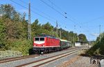 143 567 verlässt mit dem Sonderzug zum sächsischen Landeserntedankfest den Bahnhof Waldheim. Der Bahnhof war ursprünglich an drei Eisenbahnstrecken angeschlossen, von denen heute nur noch die Bahnstrecke Riesa–Chemnitz existiert.  (29.09.2024) <i>Foto: Ralf Opalka</i>