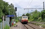 111 212 mit einem Sonderzug von Dortmund Hbf nach Köln Hbf anlässlich der Fußball-EM in Bochum-Riemke. (18.06.2024) <i>Foto: Marvin Christ</i>