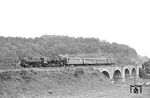 52 8019 vom Bw Zittau mit P 17830 (Zittau - Löbau) auf dem viel fotografierten Viadukt bei Mittelherwigsdorf, auf dem auch tschechische Lokomotiven zu sehen waren. (27.08.1984) <i>Foto: Thomas Fischer</i>