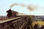 012 102 mit dem nur Mittwochs verkehrenden D 13470 nach Westerland (Sylt) auf der Hochdonner Brücke. (19.07.1972) <i>Foto: Herbert Vaupel</i>