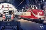 ÖBB-Triebwagen 4010.08 als D 229 "Johann Strauß" nach Wien neben einem 601 als IC 171 "Merian" nach Basel. (1973) <i>Foto: Herbert Vaupel</i>