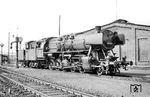 50 062 vom Bw Münster (Westf) war seit 22.11.1962 zur Ast. Haltern (Westf) ausgeliehen worden. Dort traf der Fotograf sie auch an. (06.04.1963) <i>Foto: Bernd Kappel</i>