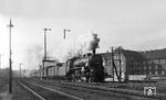 17 1169 vom Bw Karlshorst hat mit dem D 23 (Paris – Warschau) soeben den Hannoveraner Hauptbahnhof ostwärts verlassen. (1931) <i>Foto: Rudolf Kreutzer</i>