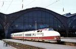 175 017 als Ext 102 (Leipzig Hbf – Berlin Ostbahnhof) in Leipzig Hbf. (03.06.1974) <i>Foto: Helmut Dahlhaus</i>