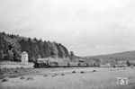 01 132 vom Bw Kassel mit E 566 (Kassel - Fulda - Frankfurt/M) bei Wirtheim. (08.1960) <i>Foto: Karl-Ernst Maedel</i>