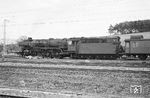 01 1085 (Bw Bebra) fährt mit P 1889 nach Göttingen aus dem Bahnhof Bad Sooden-Allendorf. (05.1963) <i>Foto: Detlev Luckmann</i>