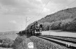 44 441 (Bw Seelze) mit Dg 7614 von Seelze nach Kassel Rbf zwischen Friedland (Han) und Eichenberg. (05.1963) <i>Foto: Detlev Luckmann</i>