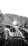 17 503 vom Bw Buchloe leistet einer 18.4 Vorpsann vor dem D 82 (München – Lindau – Zürich – Bern) bei Oberstaufen. (1936) <i>Foto: RBD Augsburg</i>