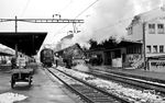 75 409 als Rangierfahrt im deutsch-schweizer Gemeinschaftsbahnhof Schaffhausen. (03.02.1962) <i>Foto: Karl Wyrsch, Slg. D. Ammann</i>